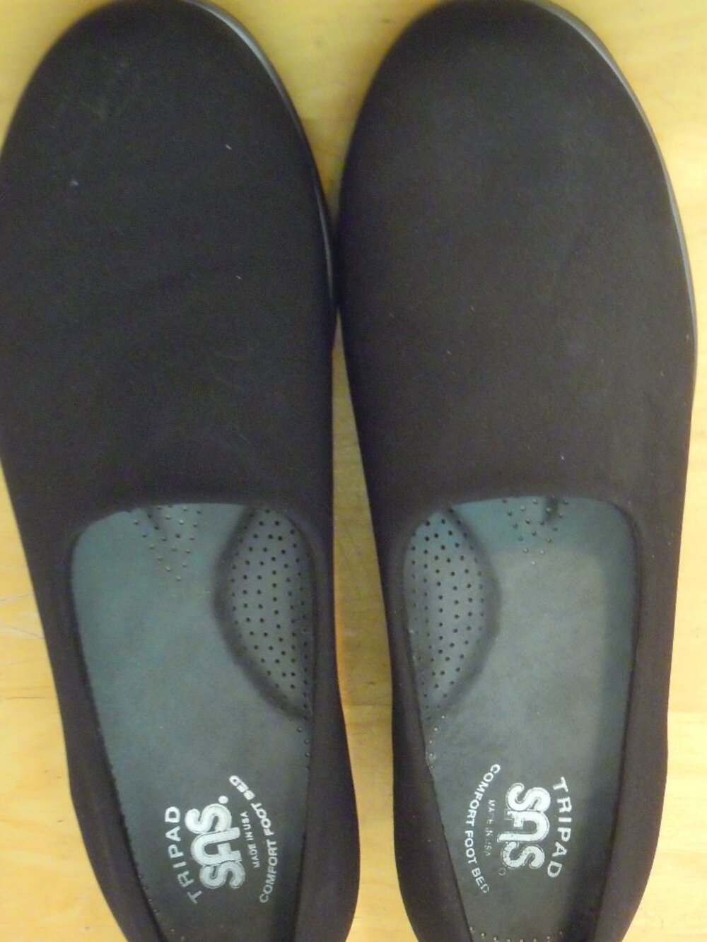 Women's SAS Bliss Slip-On Comfort Wedge Walking Shoes 10.5 W Black Fabric USA